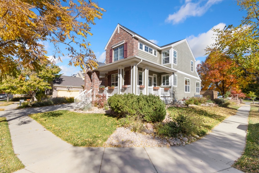 Spacious 5-Bedroom Home in Prestigious Fossil Ridge School District – Observatory Village, Fort Collins