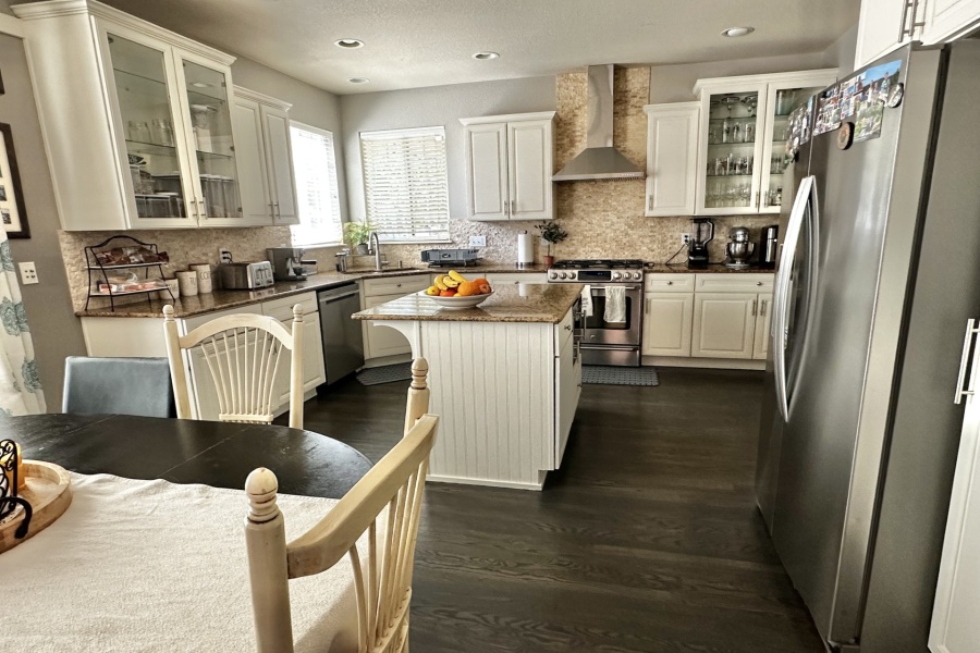 Spacious 5-Bedroom Home in Prestigious Fossil Ridge School District – Observatory Village, Fort Collins