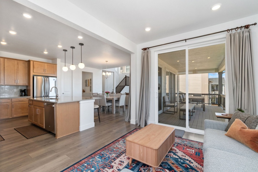 Arvada, 4 Bedroom Bedrooms, ,2.5 BathroomBathrooms,House,Furnished,West 92nd,1,855598